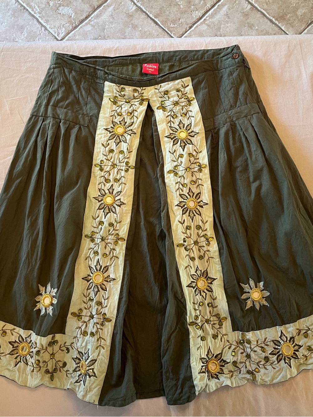 Fashion Terminal Boho Embroidered Peasant Tiered Skirt XL
